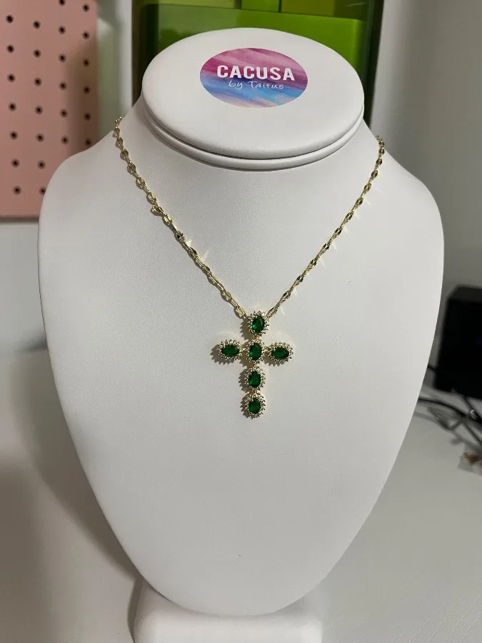 Large Emerald Cross Charm Chain — CACUSA by Taitus
